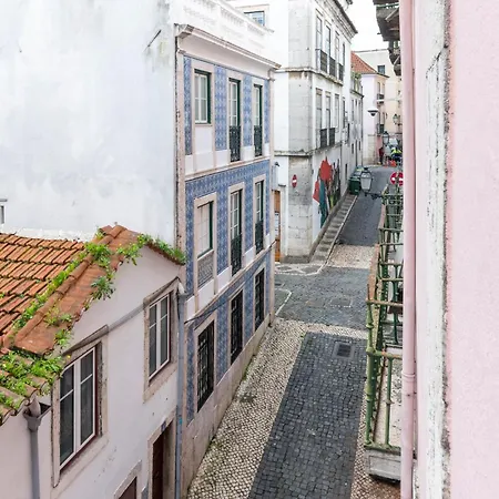 Portas Do Bairro Lisboa