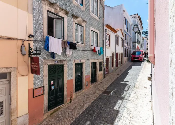 Portas Do Bairro Lisboa