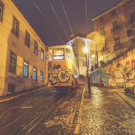 Portas Do Bairro Apartment Lisbon