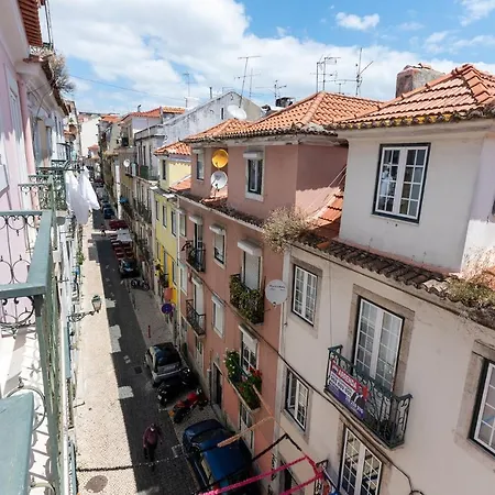 Portas Do Bairro Lägenhet